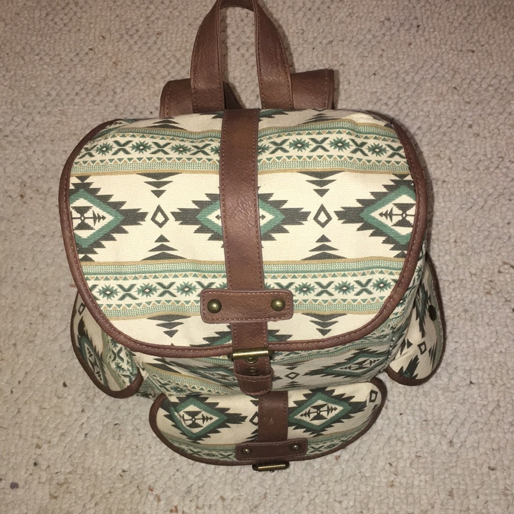 Small Mudd Tribal Backpack - Picture 5 of 7